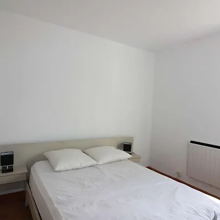 Studio De 2 Pieces Climatise, Pieds Dans L'eau, A 10km De Bastia, Parking Gratuit - Fr-1-650-32